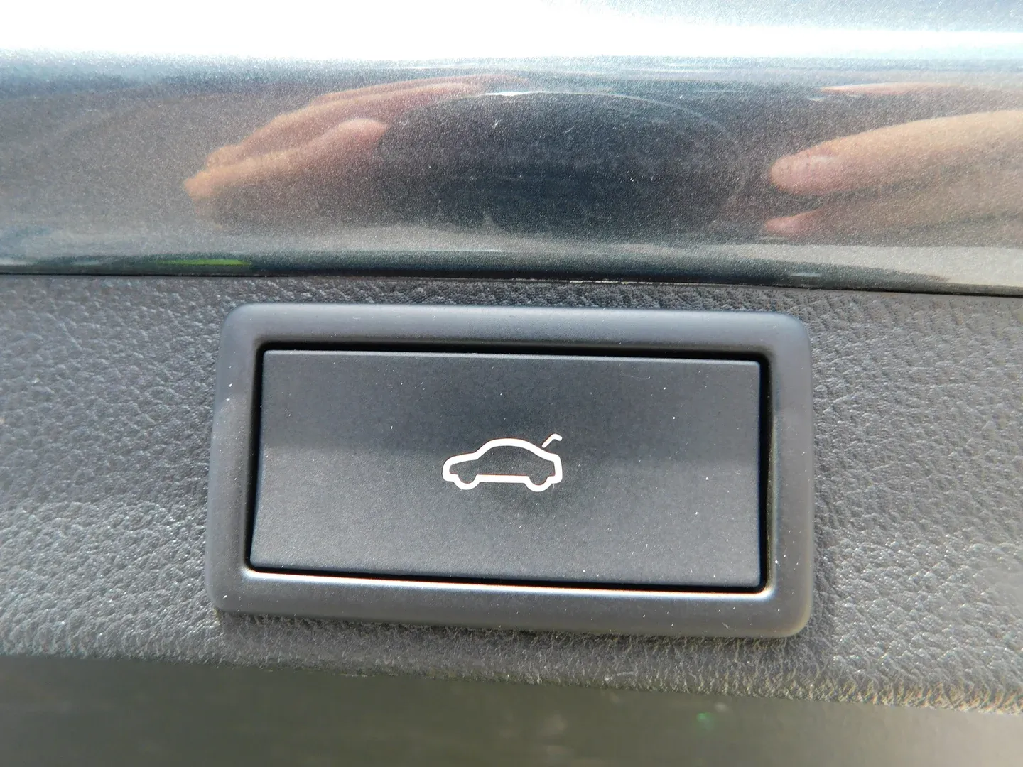 12254 škoda octavia combi style 1.4 tsi dsg phev - slika 15