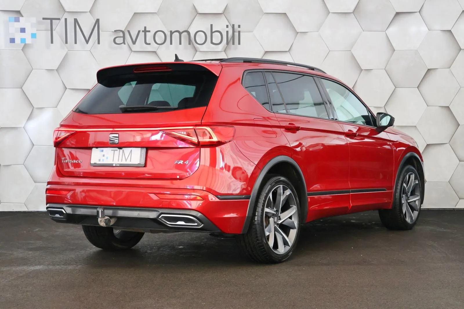 seat tarraco 2.0tdi 4drive dsg fr-line 200km pano virtual 360k - slika 3