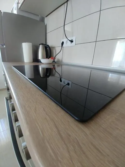 privlaka, lijepa kuća s tri apartmana(123m2), 200 metara do mora - slika 6
