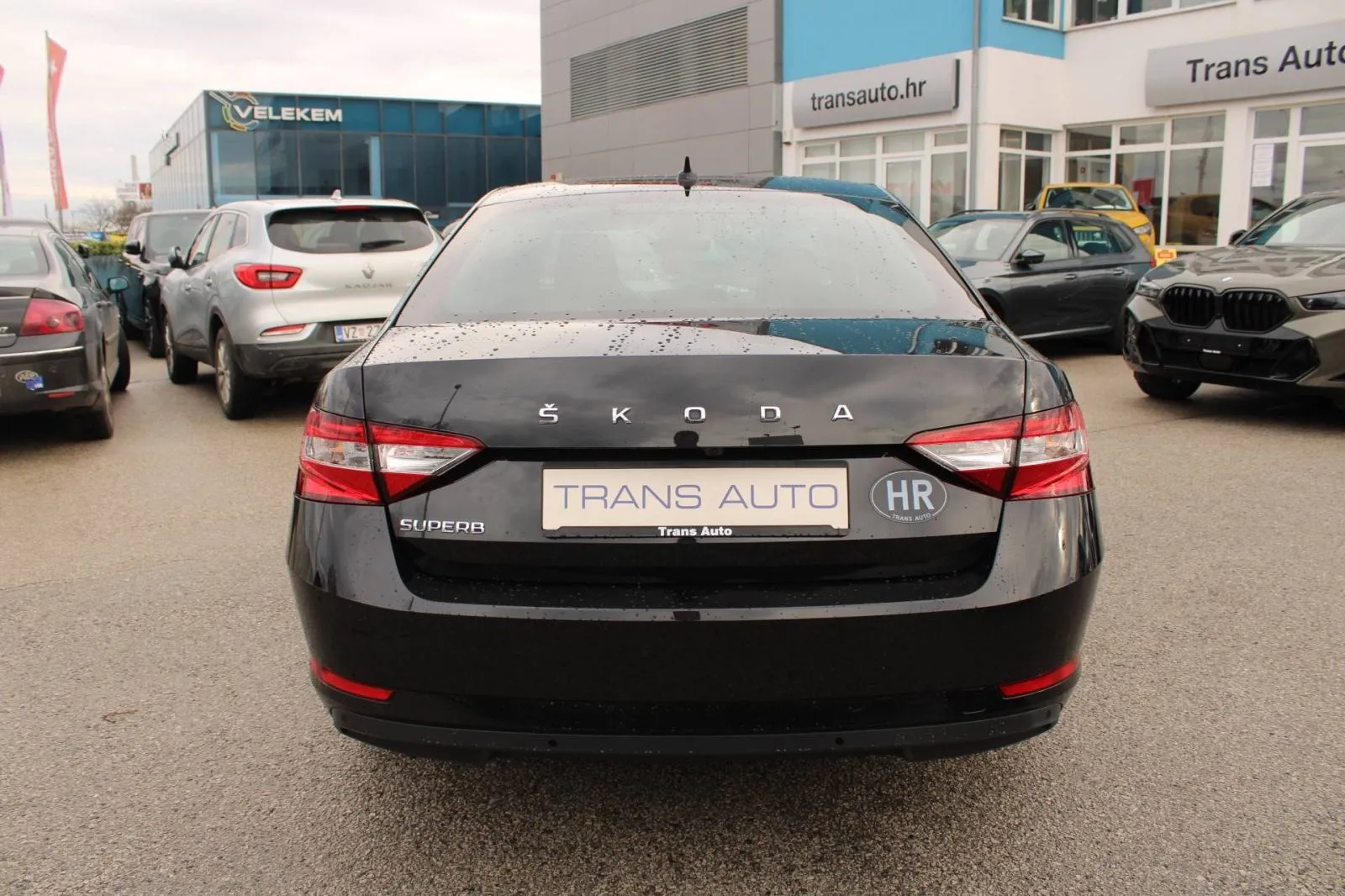 škoda superb 2.0 tdi dsg business *led, navigacija, kamera* - slika 6