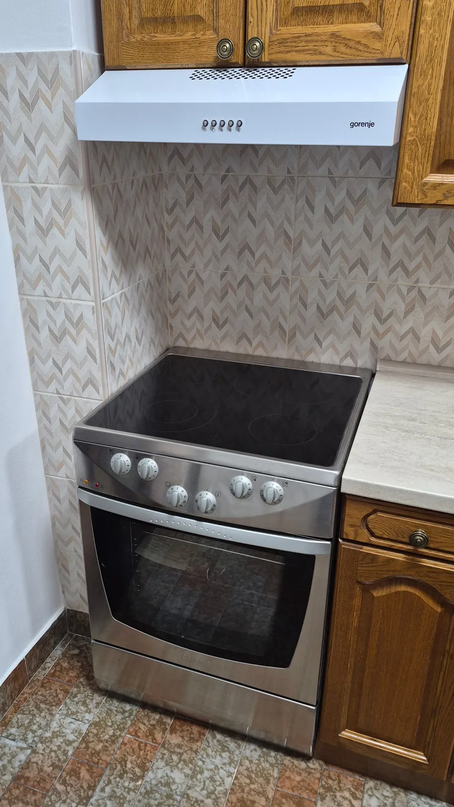 iznajmljujem stan 52,45m2, 2 kat , zagreb, planinska ulica 7 - slika 11