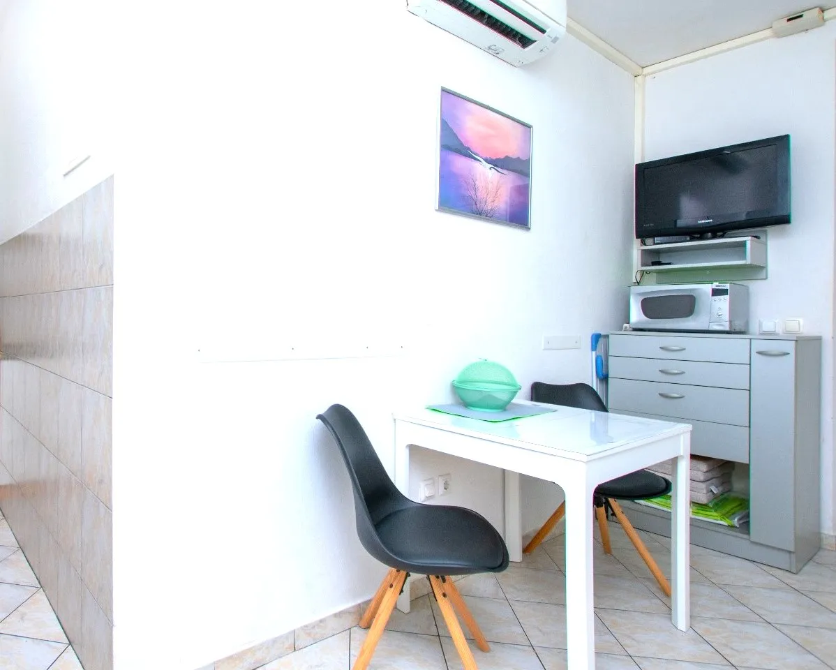 omiš, apartman za dvoje - slika 2