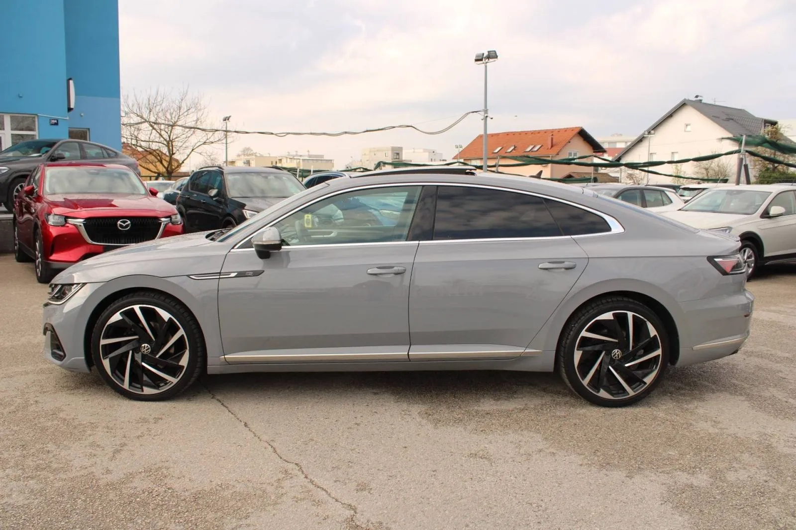 vw arteon 2.0 tdi dsg r-line *panorama, led, kamera, navigacija* - slika 8