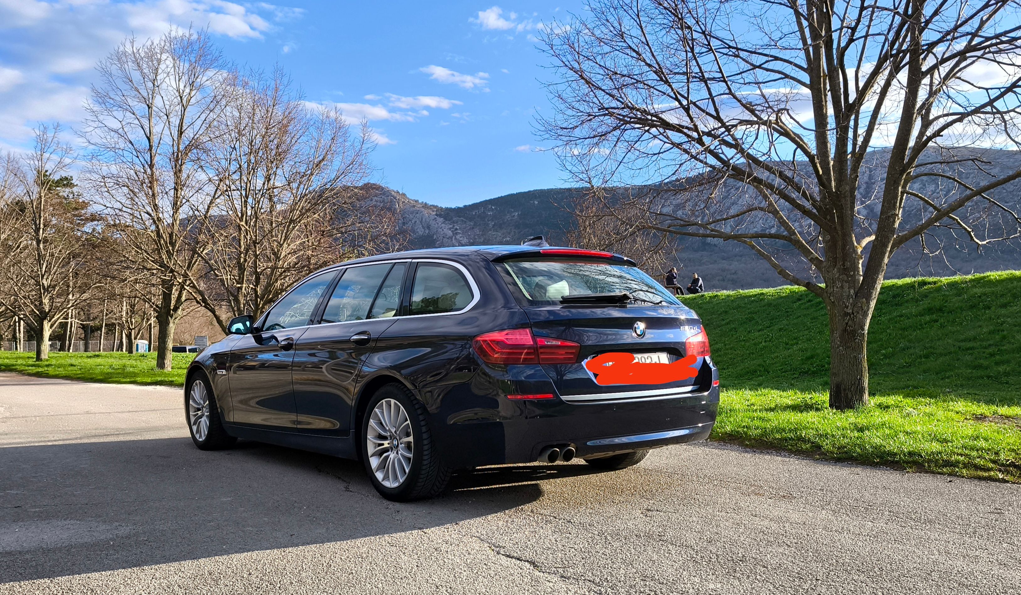 bmw f11 520d lci - slika 10