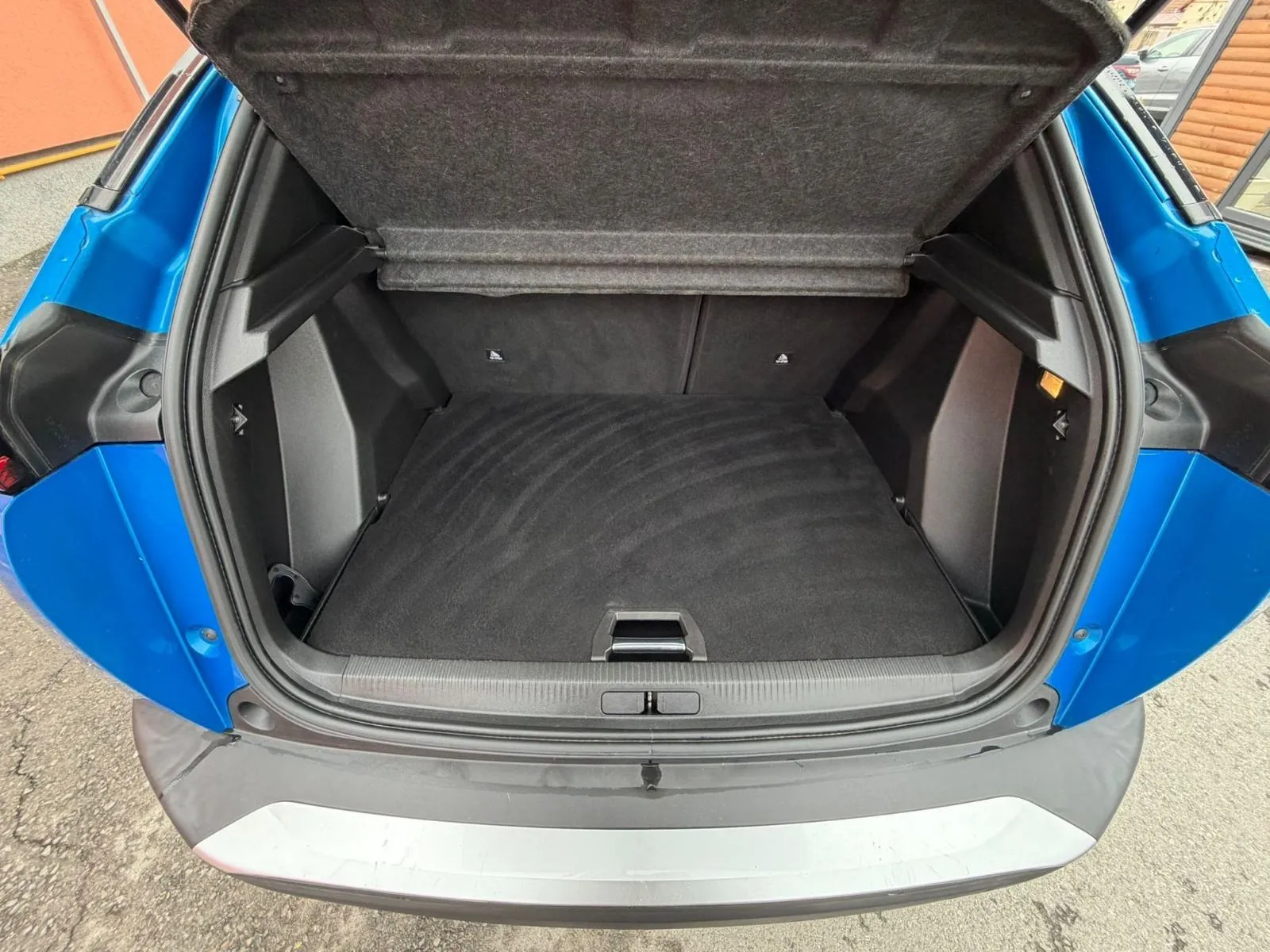 peugeot 2008 1.2 puretech •2021•gt line•kamera•leasingbezučešća• - slika 17