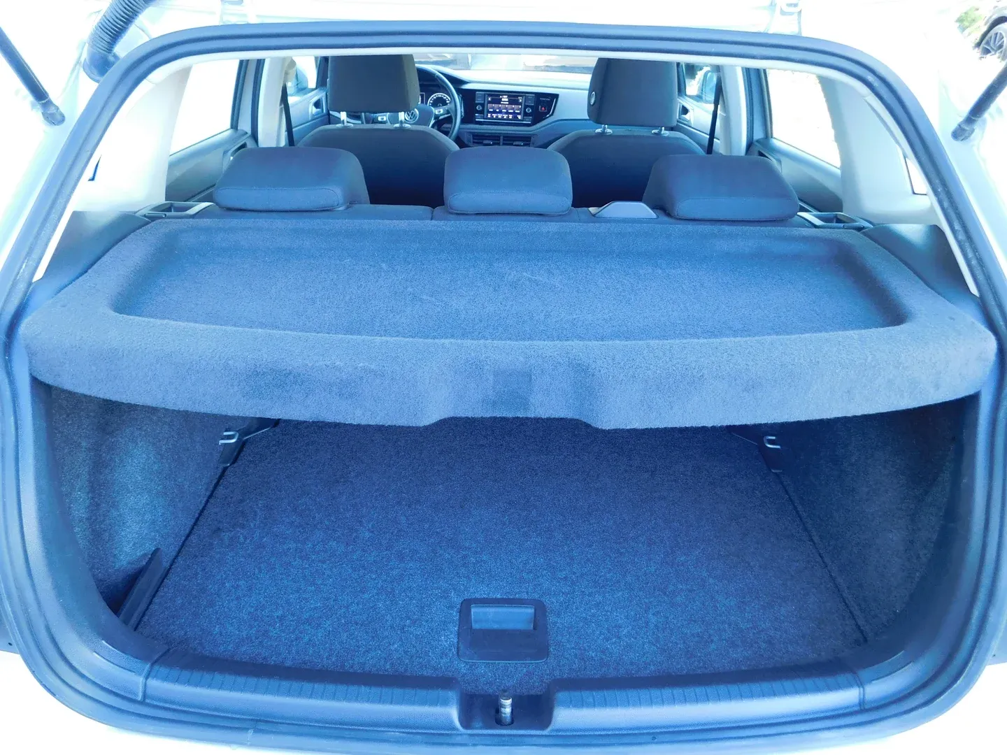 08034 volkswagen polo 1.0 tsi comfortline - slika 14