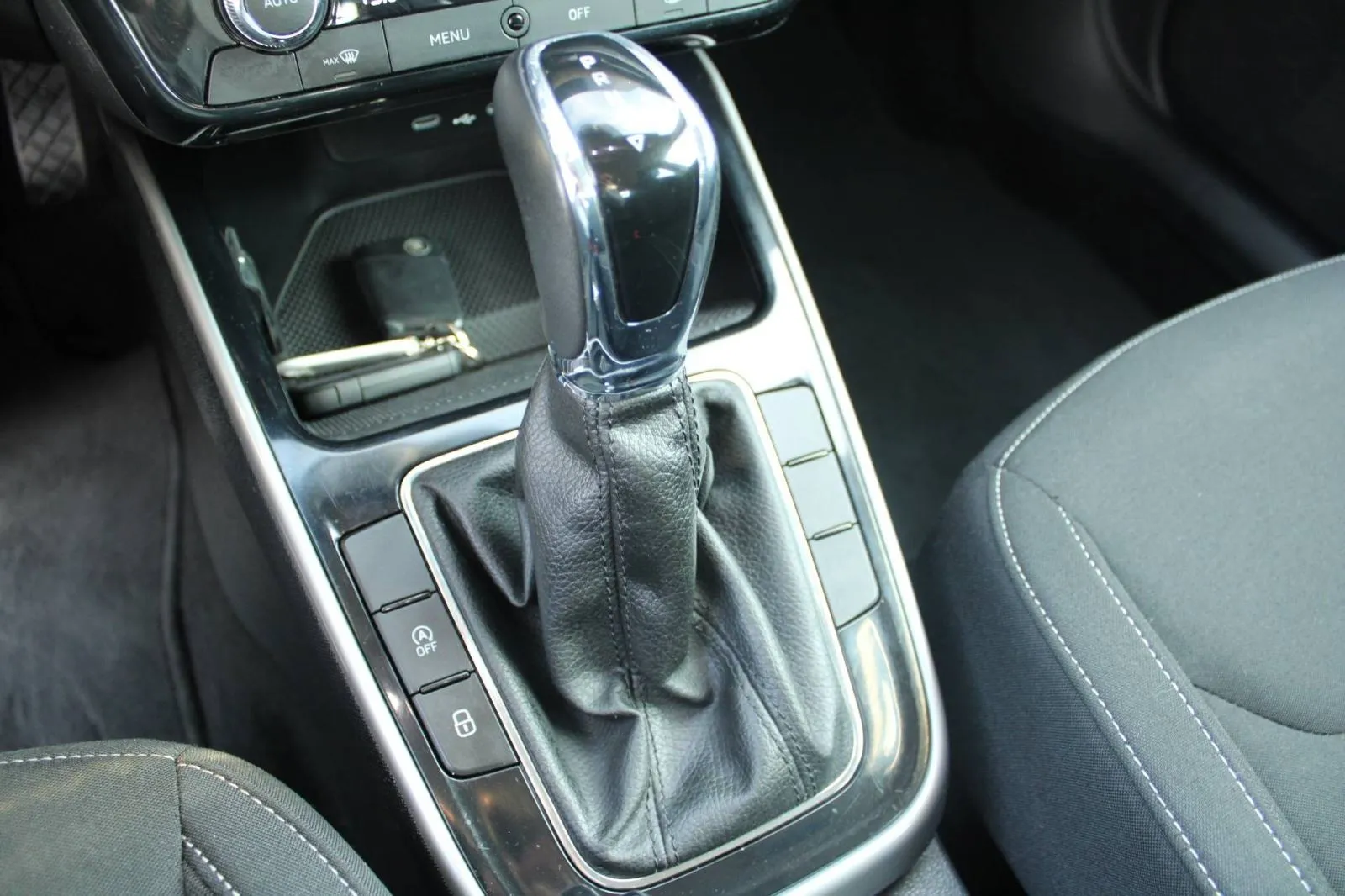 škoda fabia 1.0 tsi dsg style - slika 16