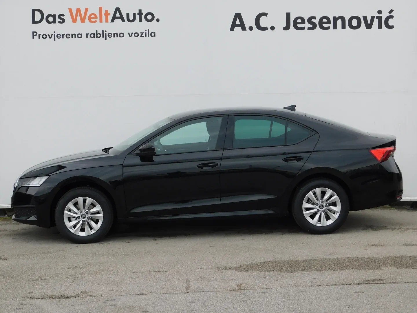 12747 škoda octavia fl essence 2.0 tdi - slika 6