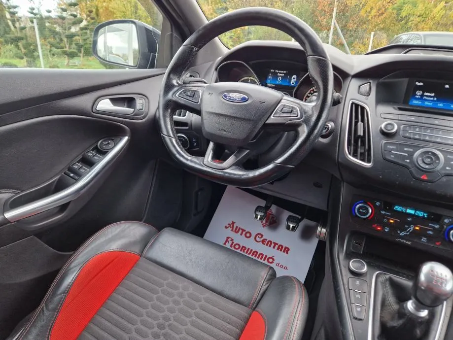 ford focus st performance 2.0 tdci 2015.,veliki servis , recaro, alu - slika 14