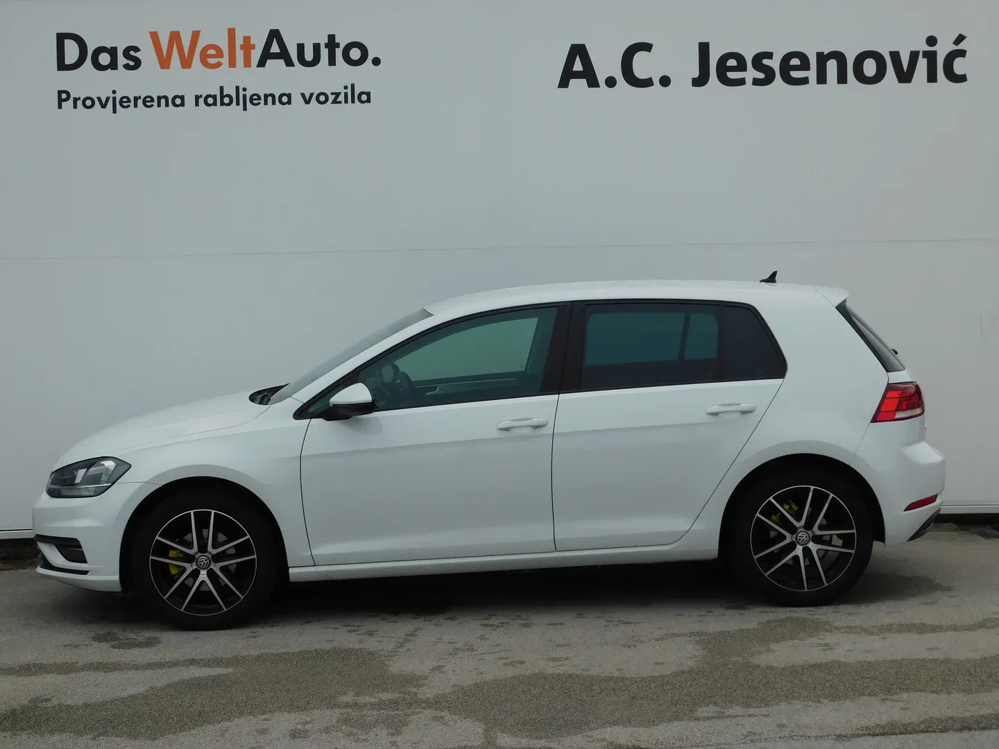 12540 volkswagen golf 1.0 tsi trendline hr - slika 6