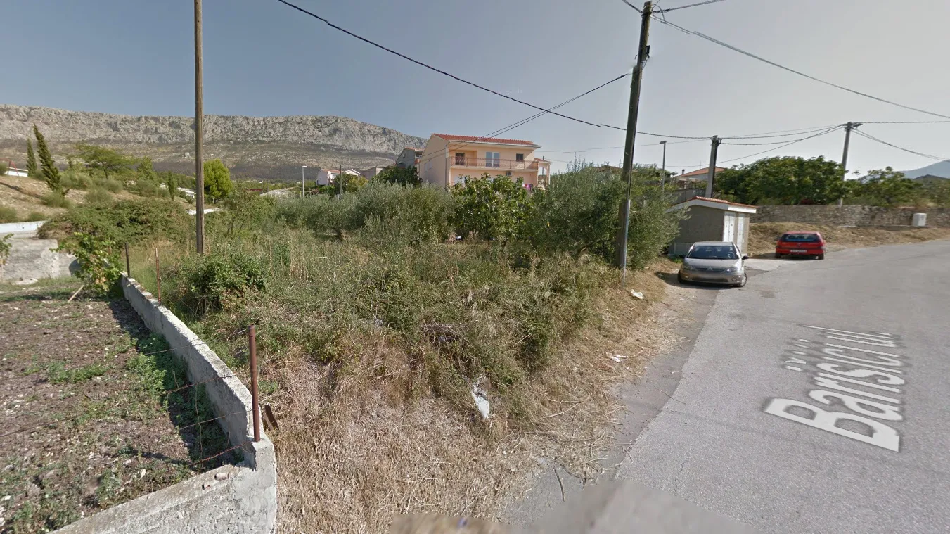 solin, barišići - građevinsko zemljište, 1541 m² - slika 2