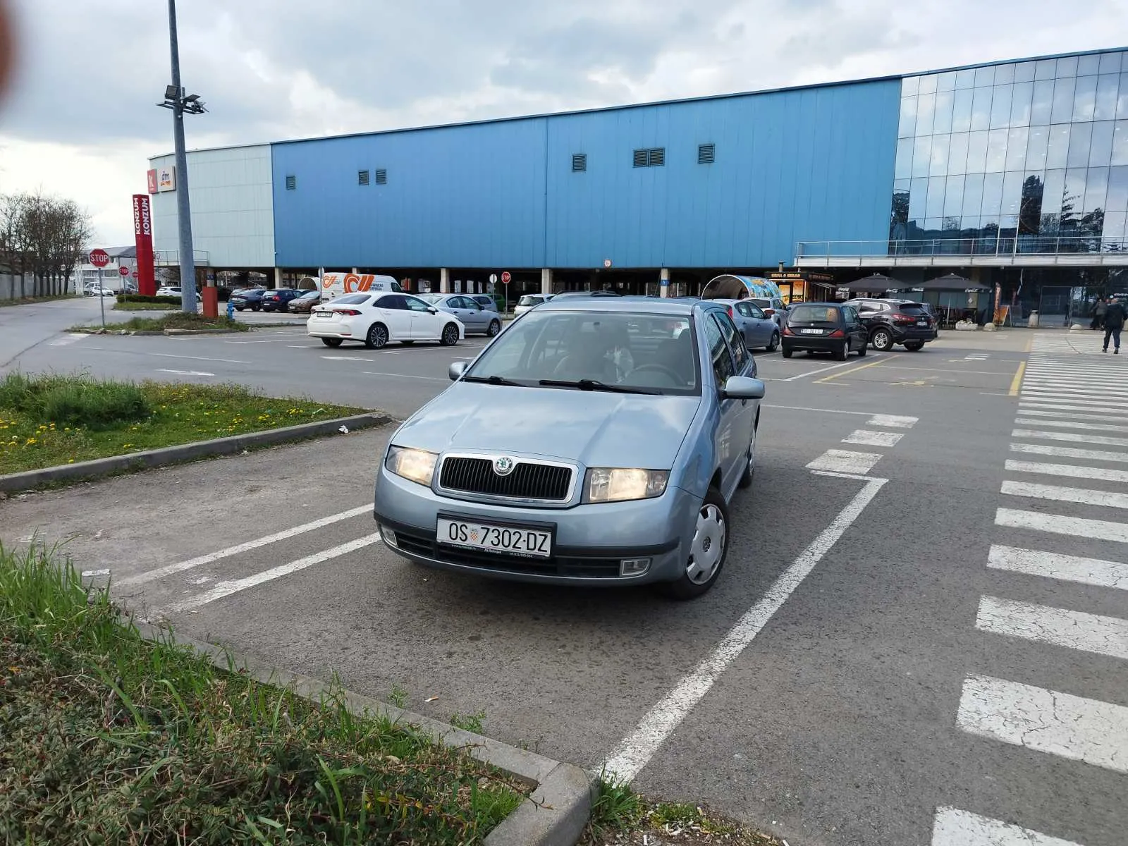 prodajem škoda fabia 1.2 12v - slika 2
