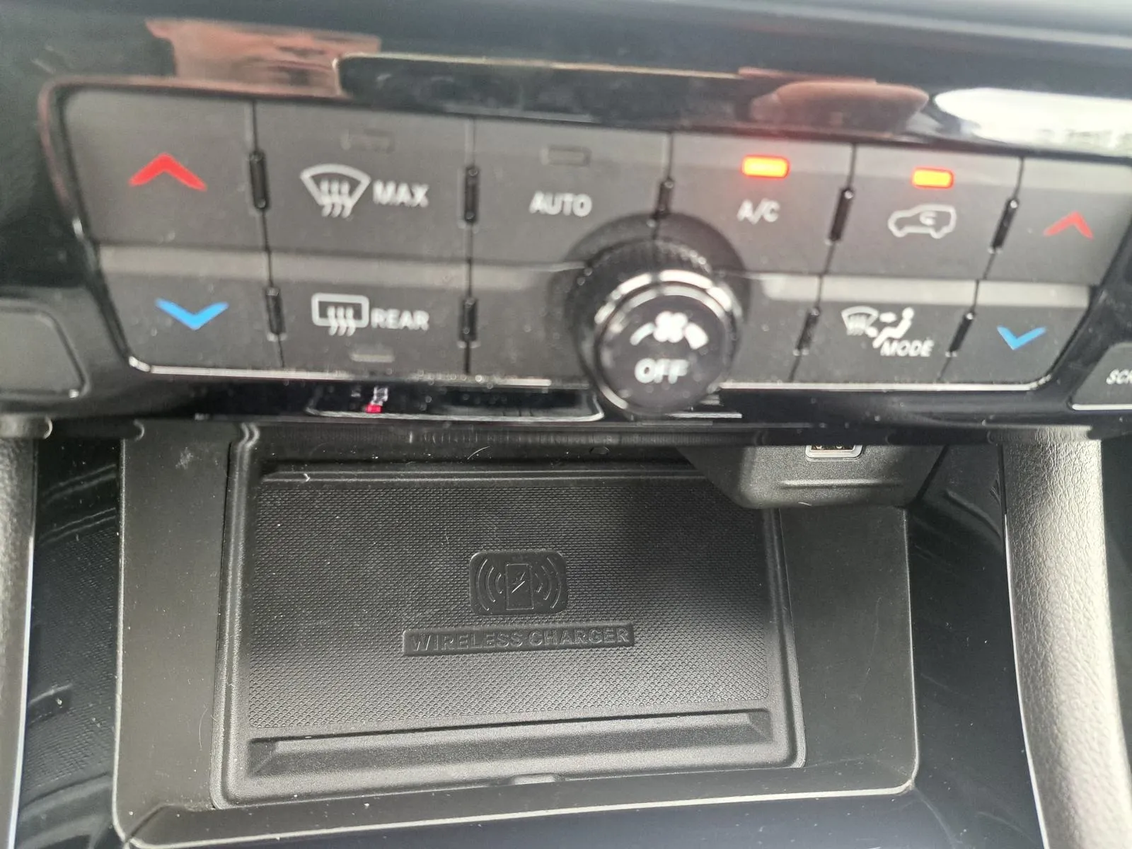 jeep compass mca 1.3 gse (180 ks) phev 4xe s - slika 13