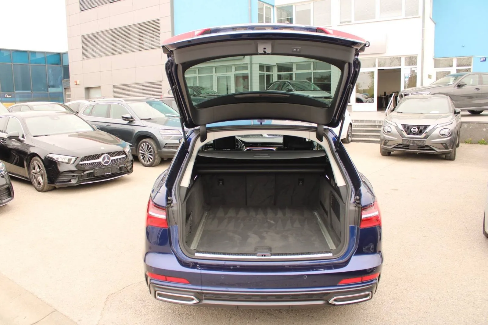 audi a6 50tdi quattro s-line *panorama,led,kamera,virtual* - slika 9