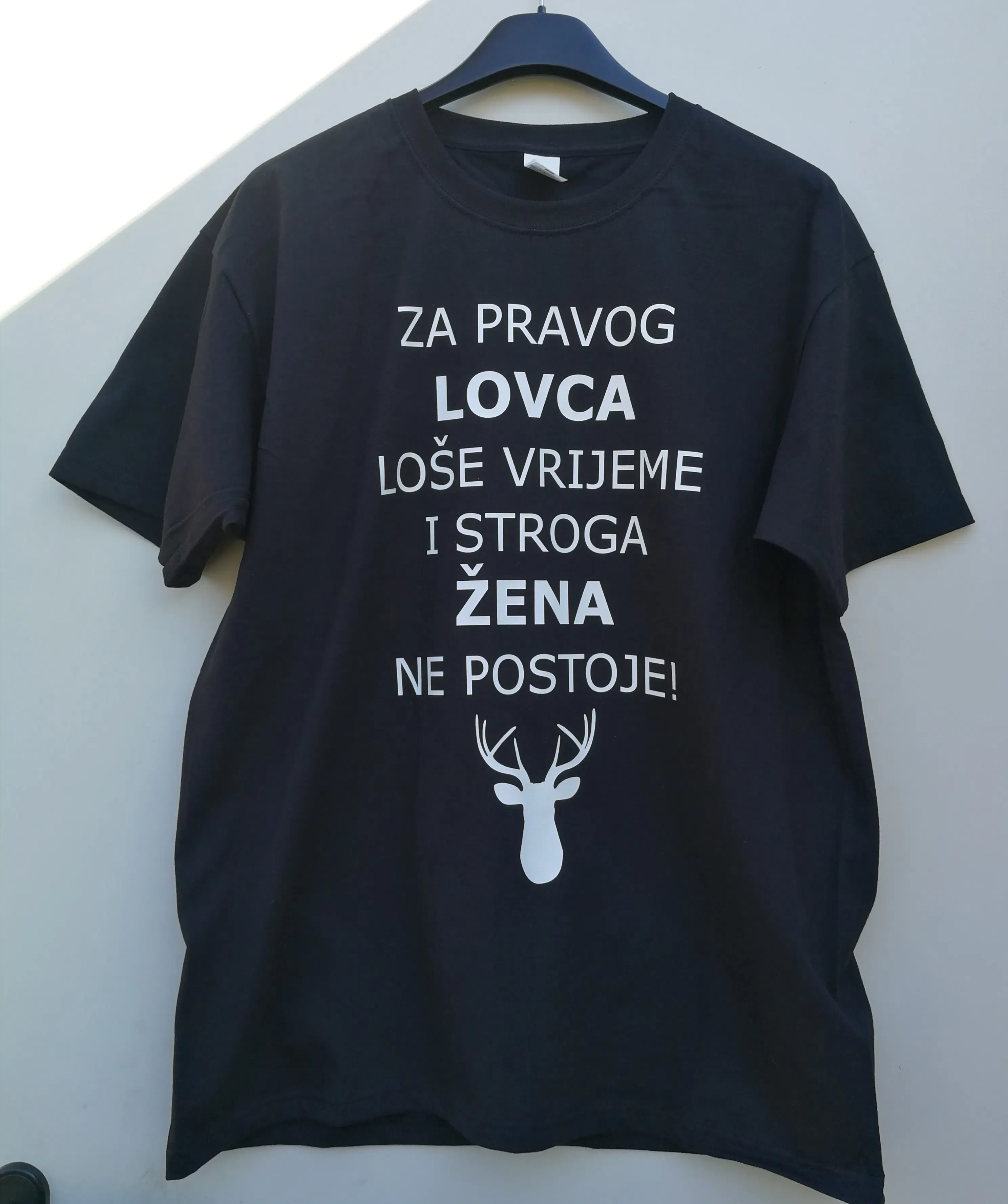 majice s tiskom - slika 19