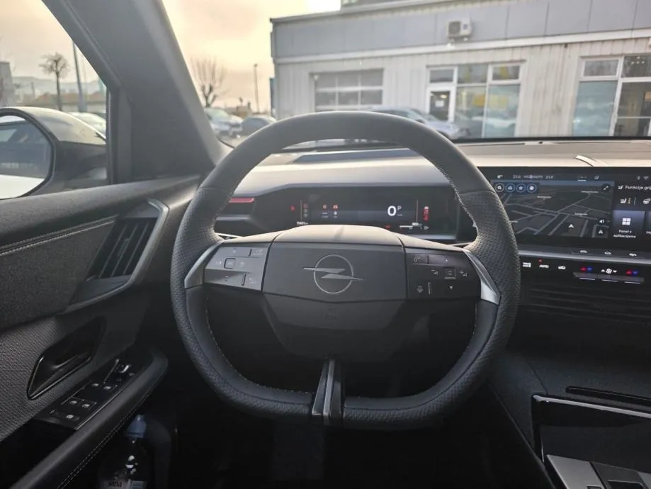 opel grandland gs aut. 1.2 turbo hybrid - 8 godina garancije! - slika 10