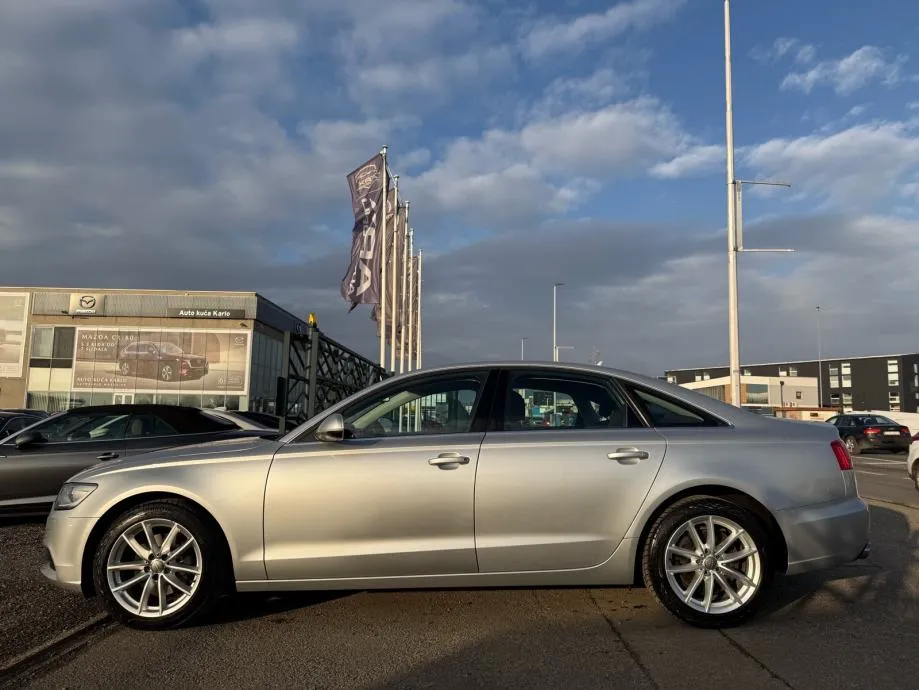 audi a6 2.0 tdi s-tronic 190ks °navigacija°kamera°xenon°reg:01/2027° - slika 4