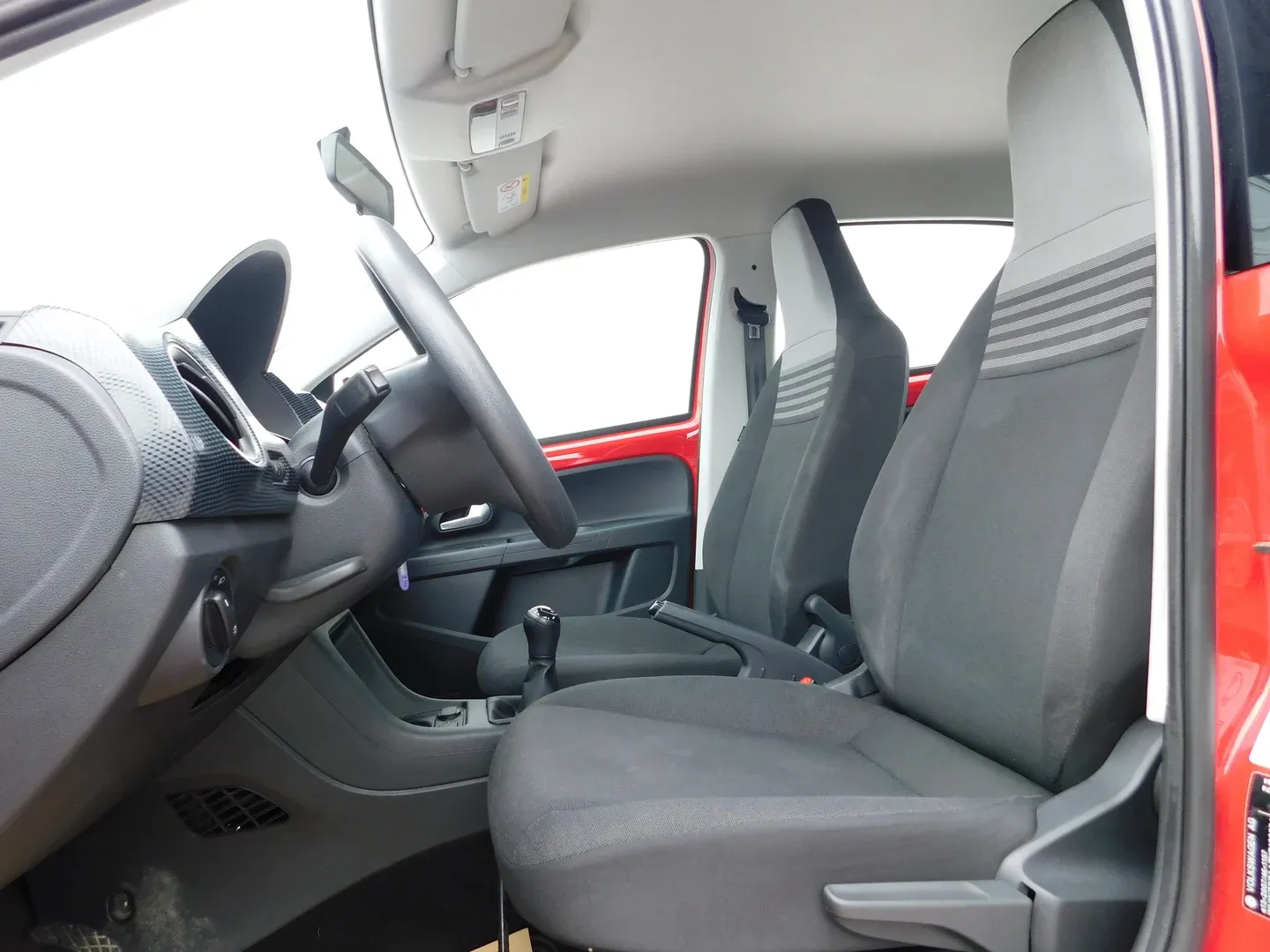 06434 volkswagen up! move up! 1.0 - slika 6