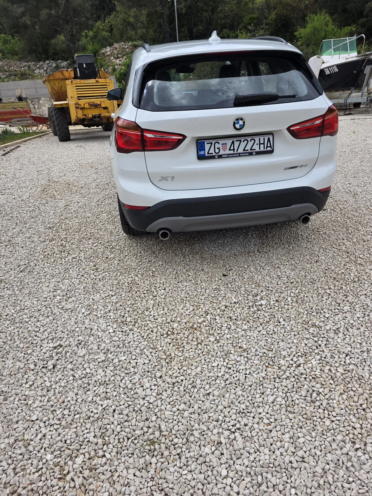 bmw x1 sdrive18d automatik - slika 9