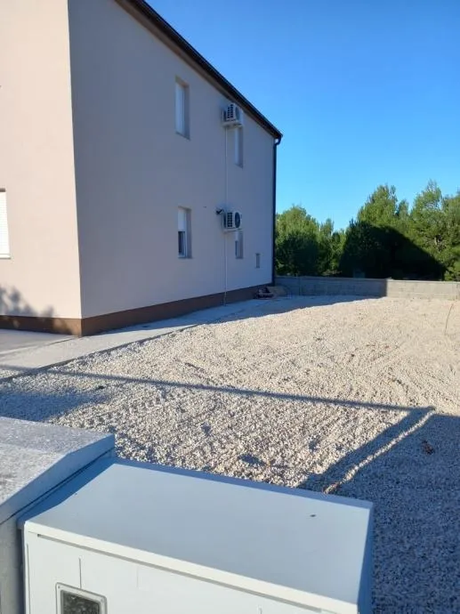 vir, novi stan na prvom katu(94m2), 300 metara do plaže (prodaja) - slika 11
