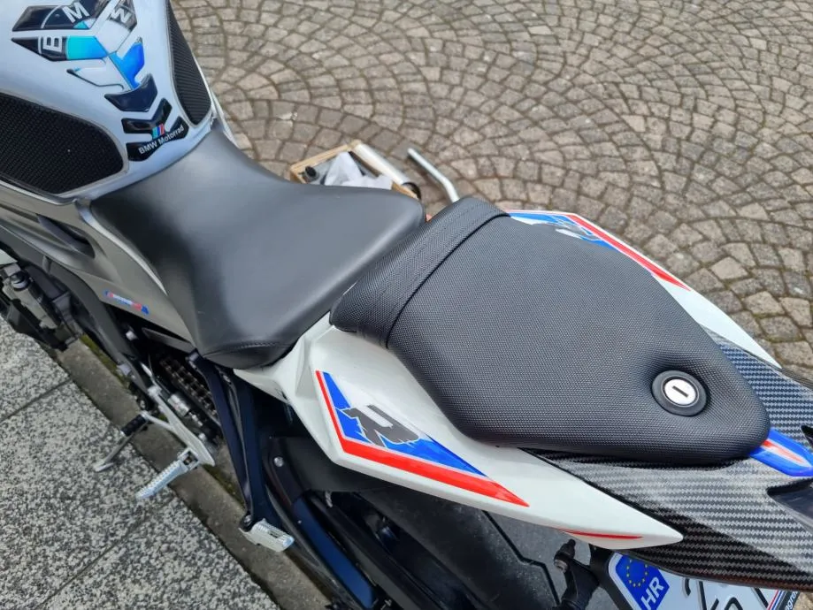 bmw s 1000 r abs tcs esa, akrapovic, 2014 god. - slika 9