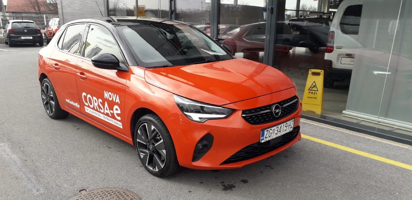 opel corsa - električno vozilo - slika 10