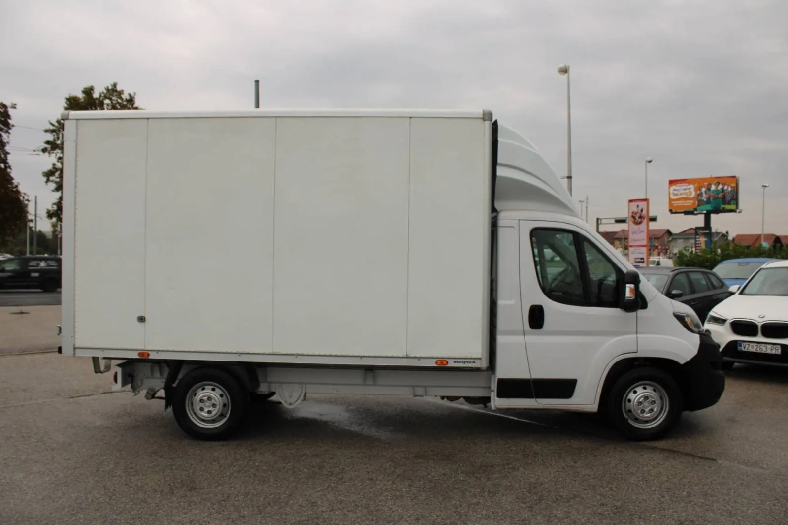 peugeot boxer 2.2 hdi kutija *18.999km*, 2022 god. - slika 7