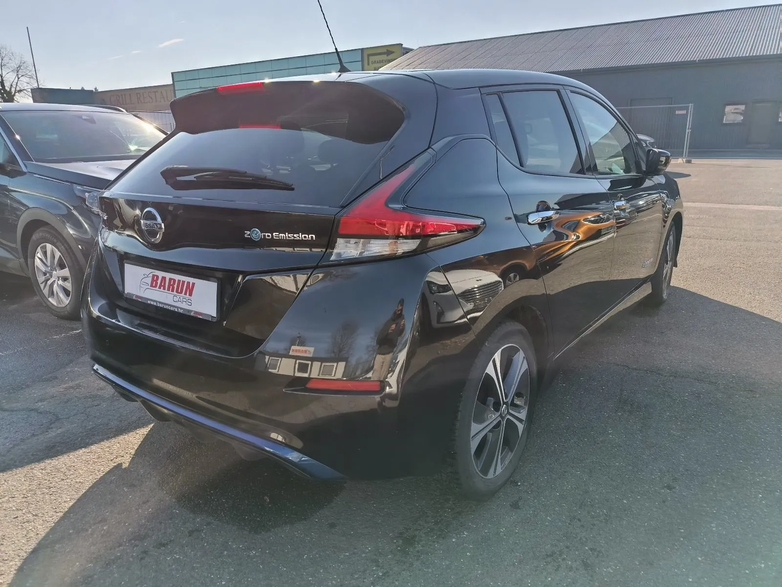 nissan leaf 40 kwh automatik ,do 2 godine jamstva,u sustavu pdv-a. - slika 10
