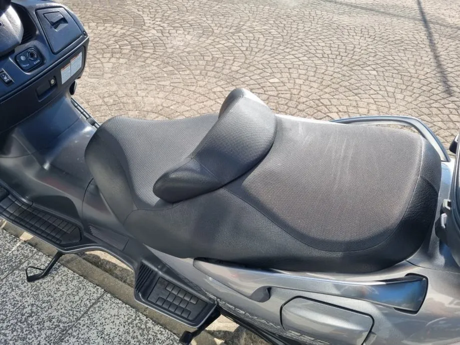 suzuki burgman 650 executive abs, 2009 god. - slika 15
