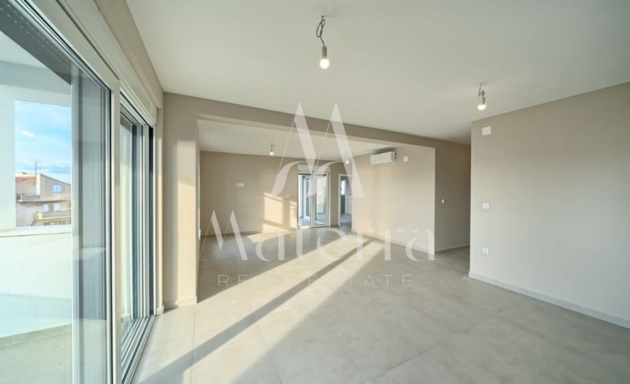 lux penthouse, površine 131,69m2, pogled na more (prodaja) - slika 2