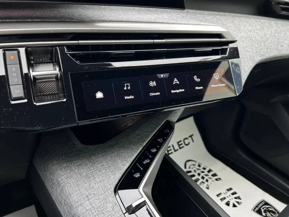 peugeot 5008 allure hybrid - 2025 - novi model - 15.000km - reg 1 god! - slika 20