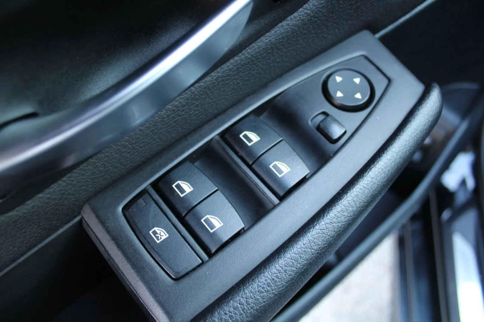 bmw serija 2 gran tourer 218i automatik m-paket *led, navigacija, kame - slika 12