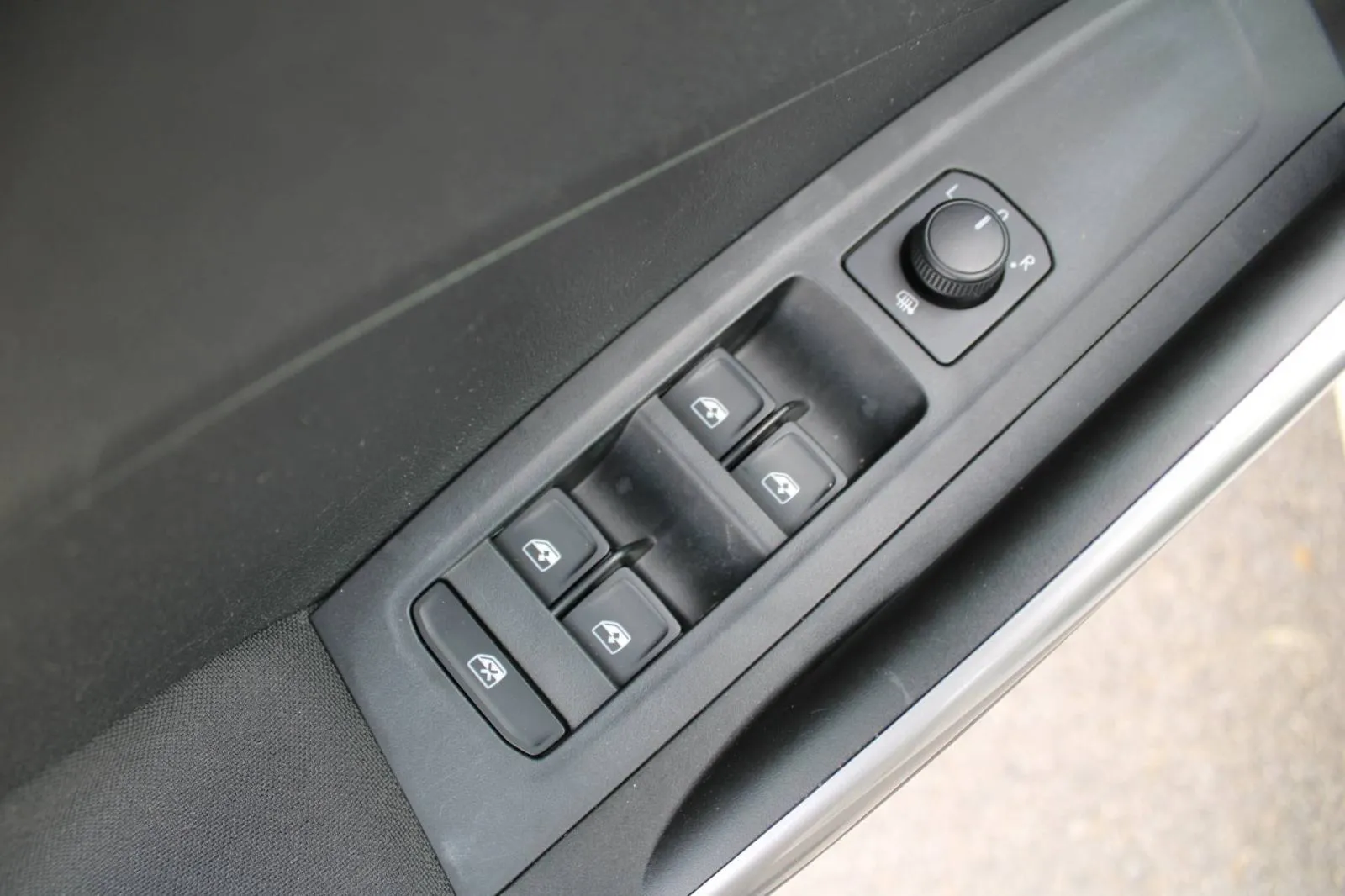 škoda fabia 1.0 tsi dsg style - slika 13