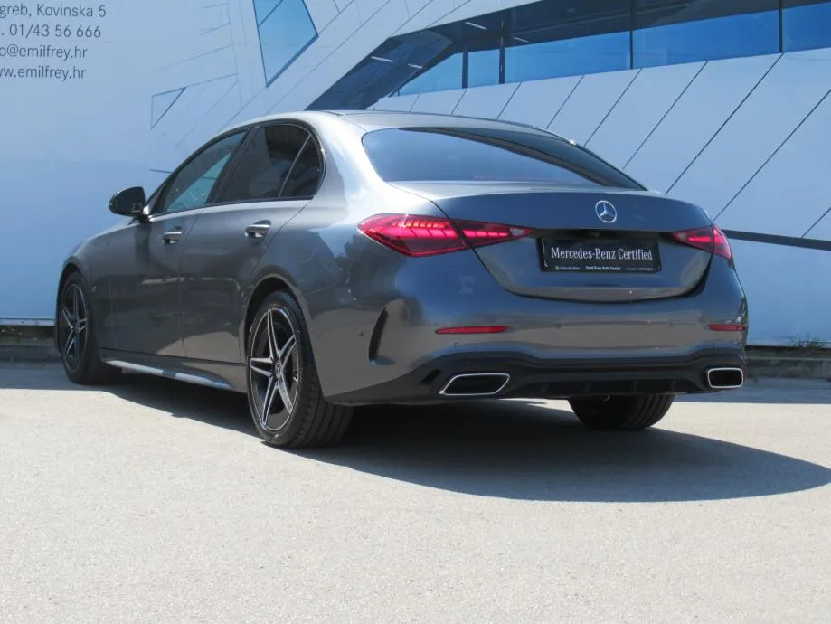 mercedes-benz c-klasa 200 d amg line - slika 6