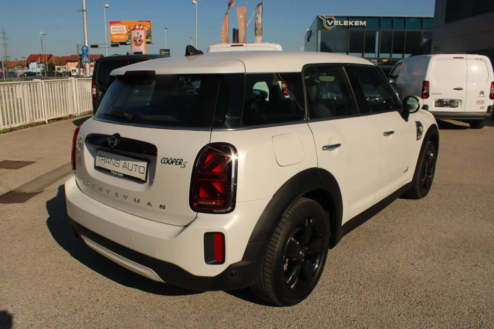 mini countryman se all4 automatik *led, navigacija, kamera* - slika 5