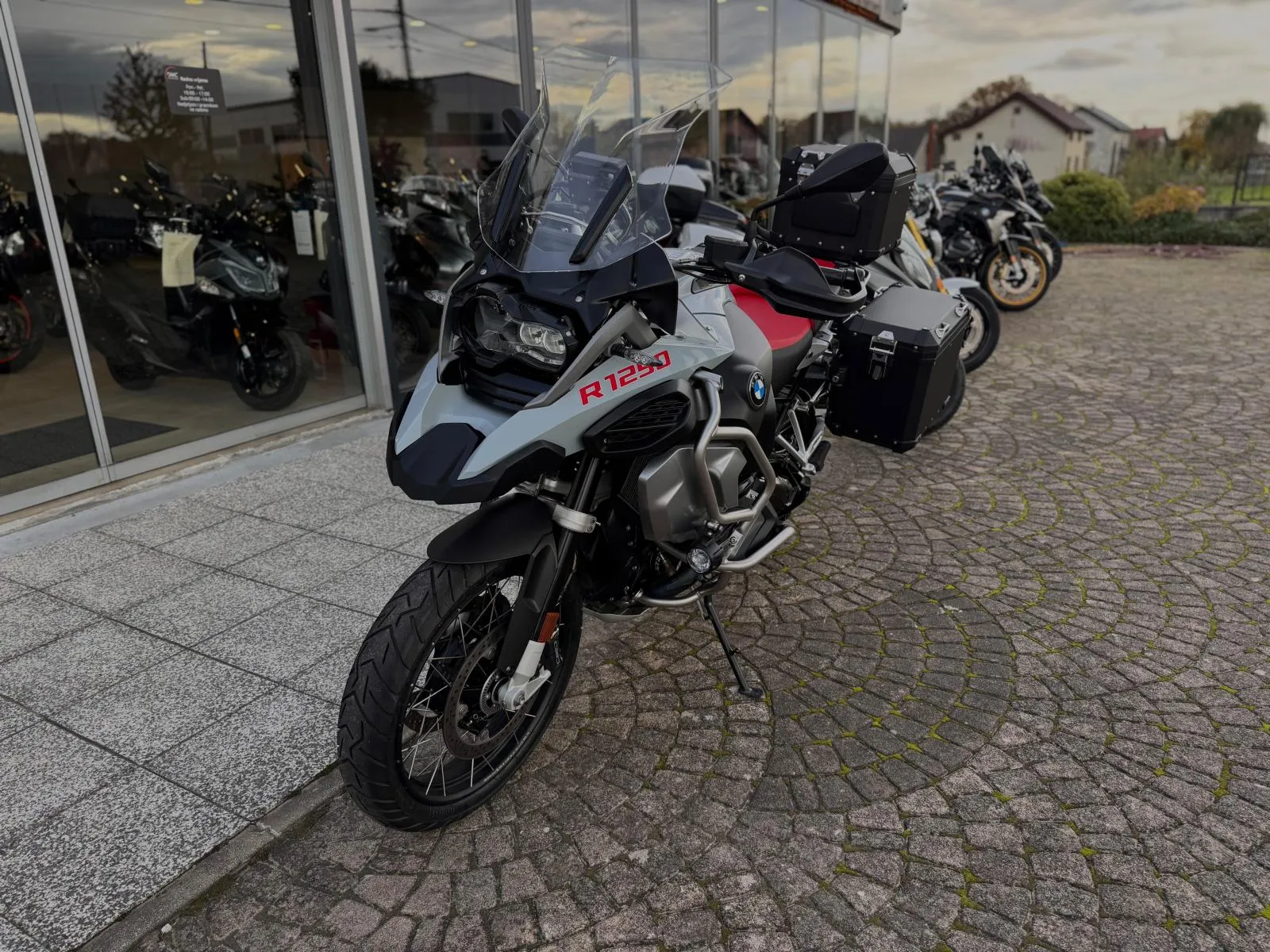 bmw r 1250 gs adventure abs tcs esa rdc, 2019 god. - slika 5