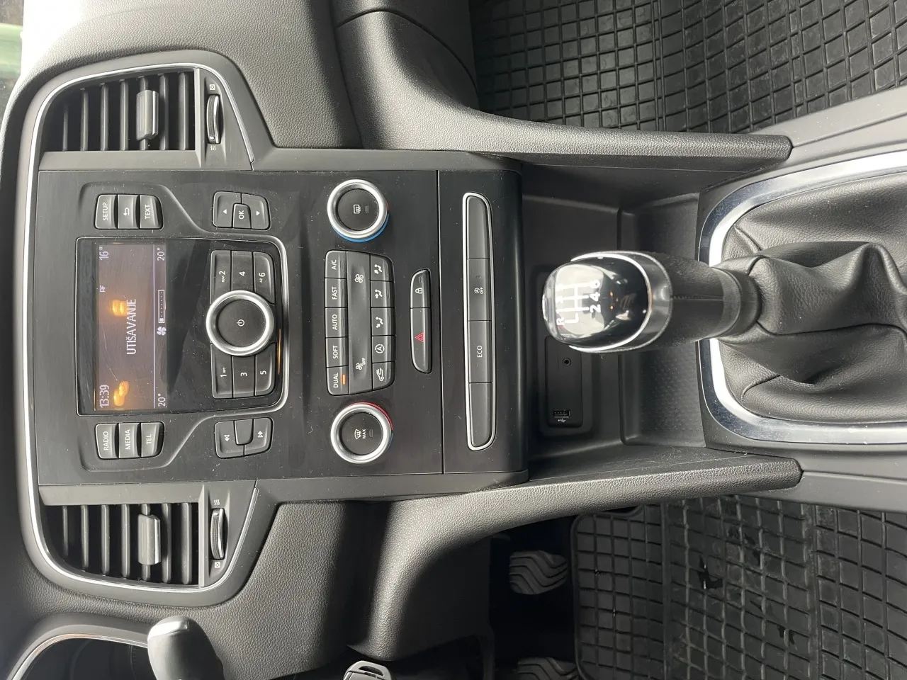 renault megane grandtour dci 110 energy business - slika 3