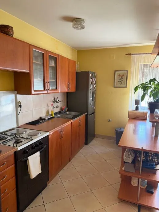 prodaje se obiteljska kuća na mirnoj lokaciji - slika 10