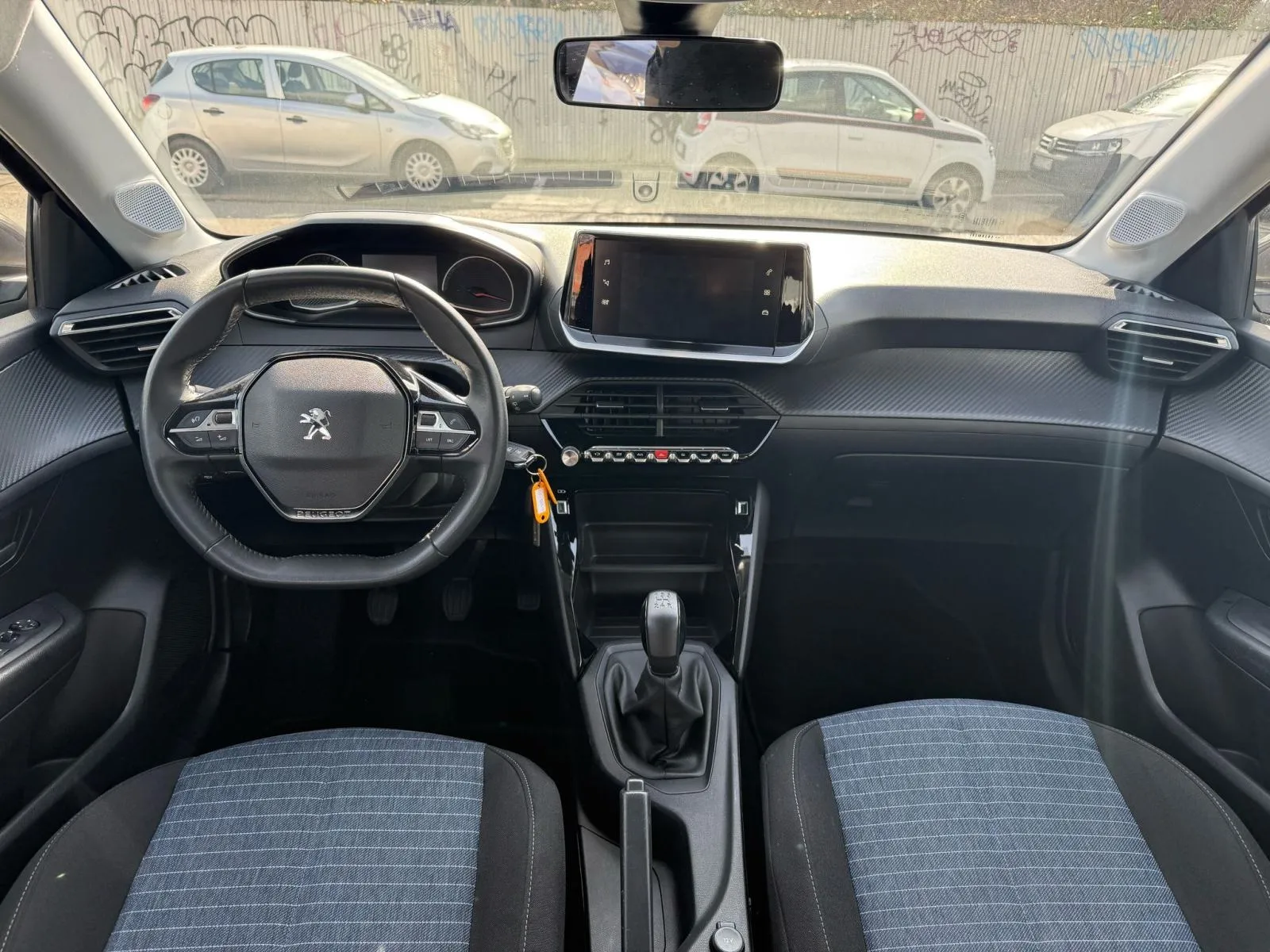 peugeot 208 1,2 puretech, navi, tempomat, 4x garancija!!! - slika 14
