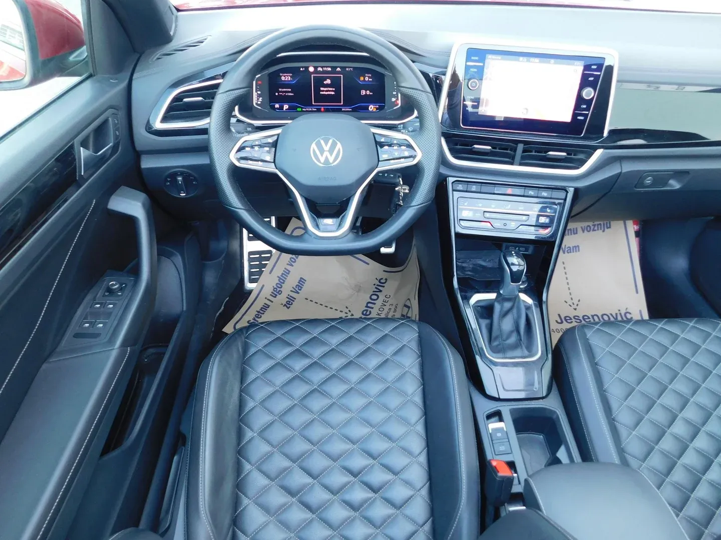 10675 volkswagen t-roc cabrio 1.5 tsi evo dsg r-line - slika 8