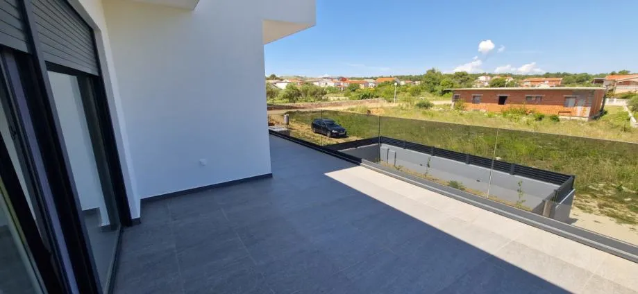 vir, moderna vila(153,46m2) s bazenom, novogradnja - slika 7