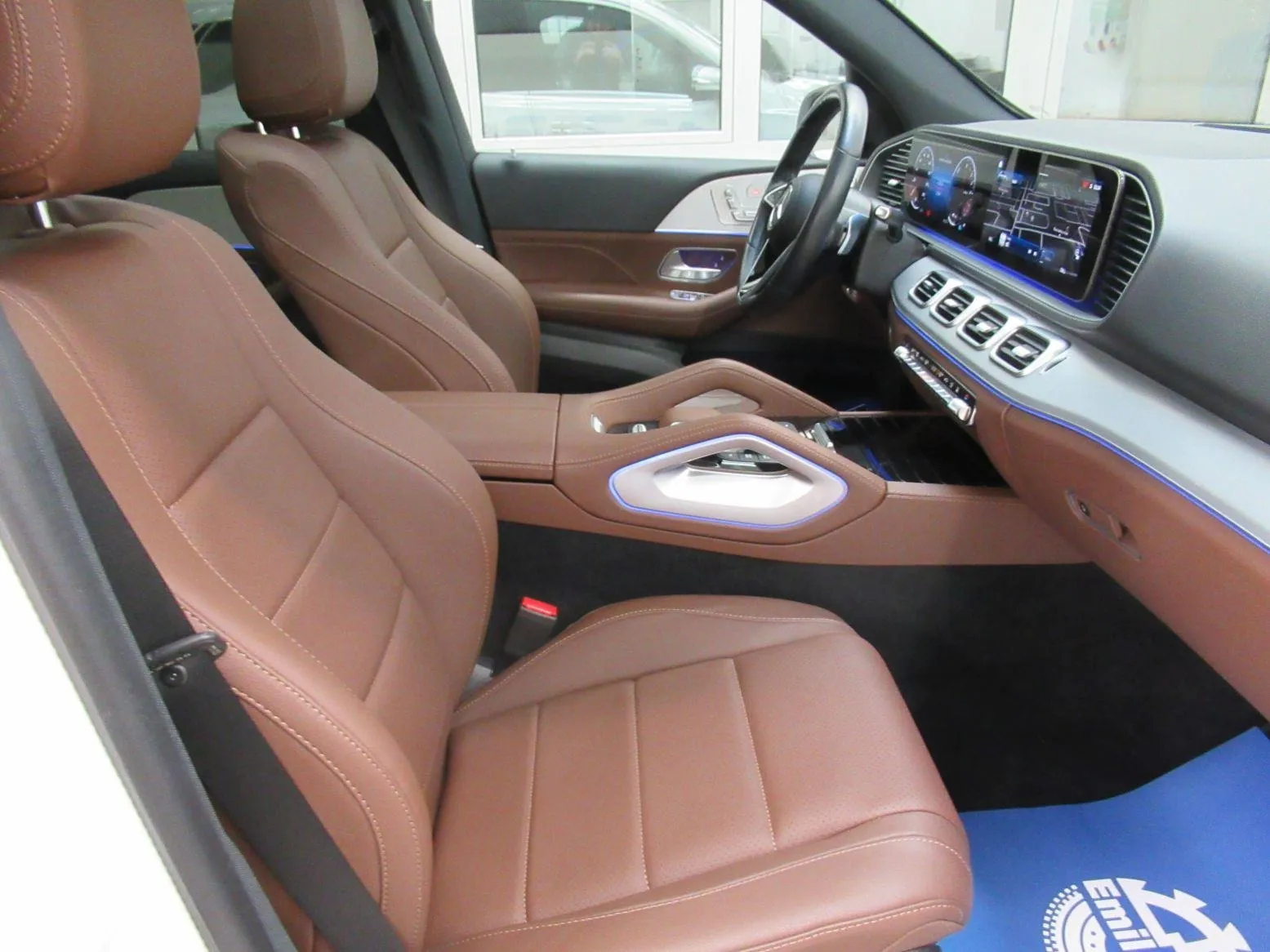 mercedes-benz gle 350 de 4m amg/pano/burmester/memo/kuka/distronic/20' - slika 9