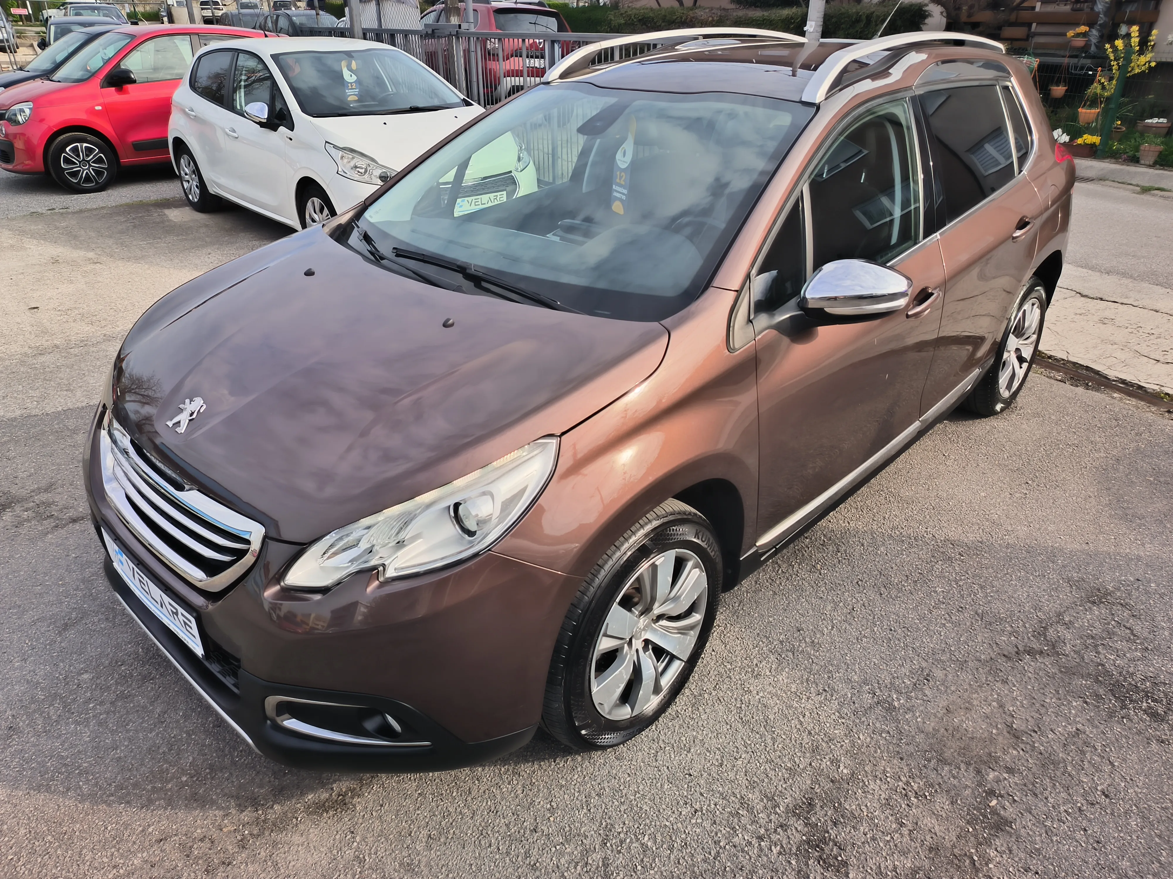 peugeot 2008 1,6 bluehdi, allure, servisna, jamstvo, reg. 1 godinu - slika 2
