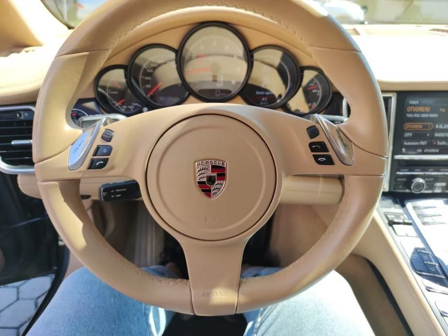 porsche panamera 3.0i s hybrid, automatik f1, garancija - slika 28