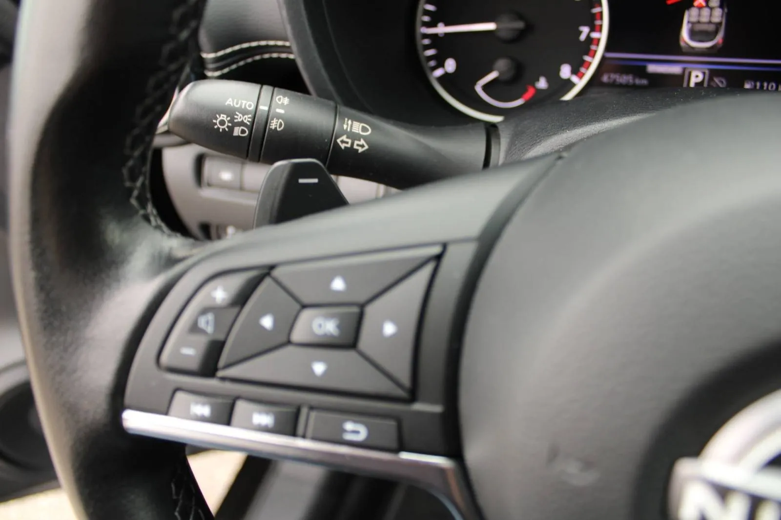 nissan juke 1.0 dig-t automatik n-connecta *kamera* - slika 15