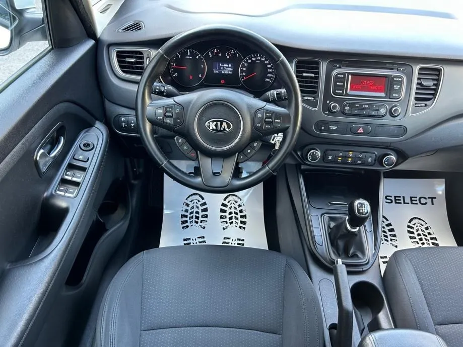 kia carens 1,7 crdi lx - servis - garancija - reg 1 god!! - slika 7