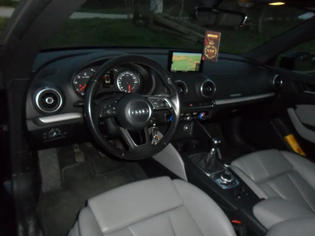 audi a3 kabriolet 1.6 tdi 2017g - slika 4