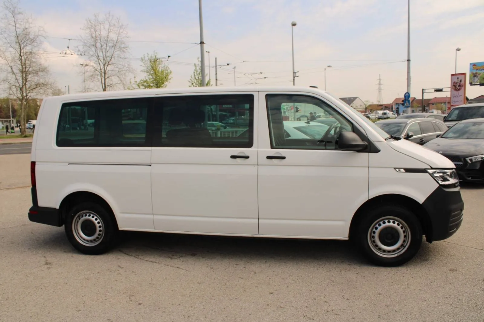 vw transporter 2.0 tdi 150ks n1 - 6 sjedala, 2022 god. - slika 4