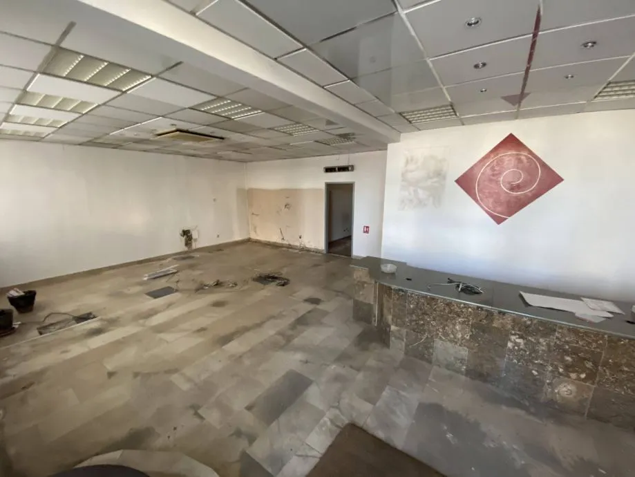 poslovni prostor: metković, ulični lokal, 130,2 m2 (prodaja) - slika 8
