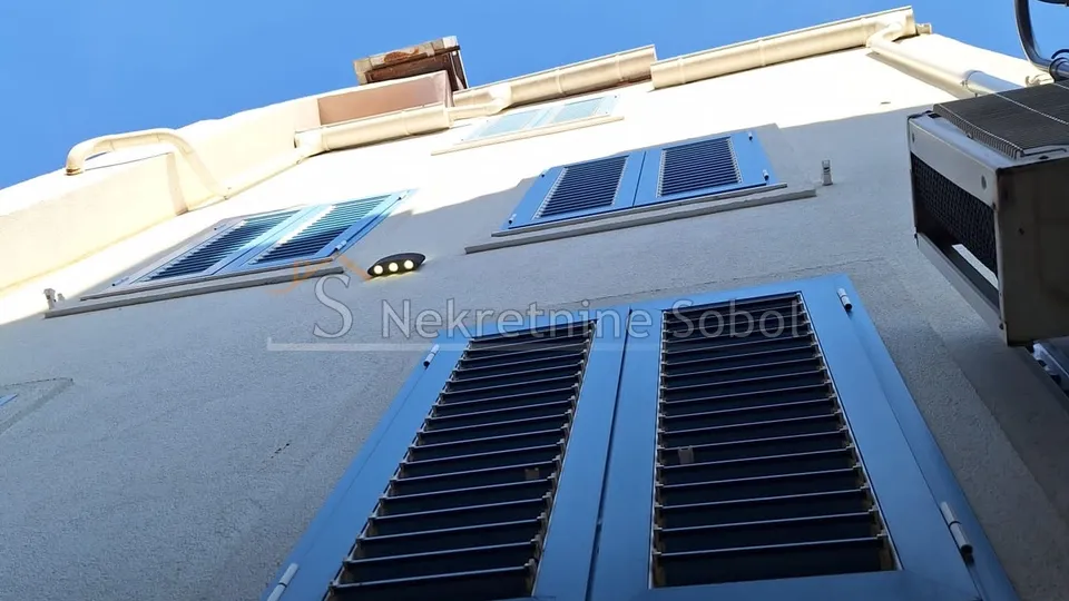 mali lošinj - kuća, 250 m2 prodaja - slika 3